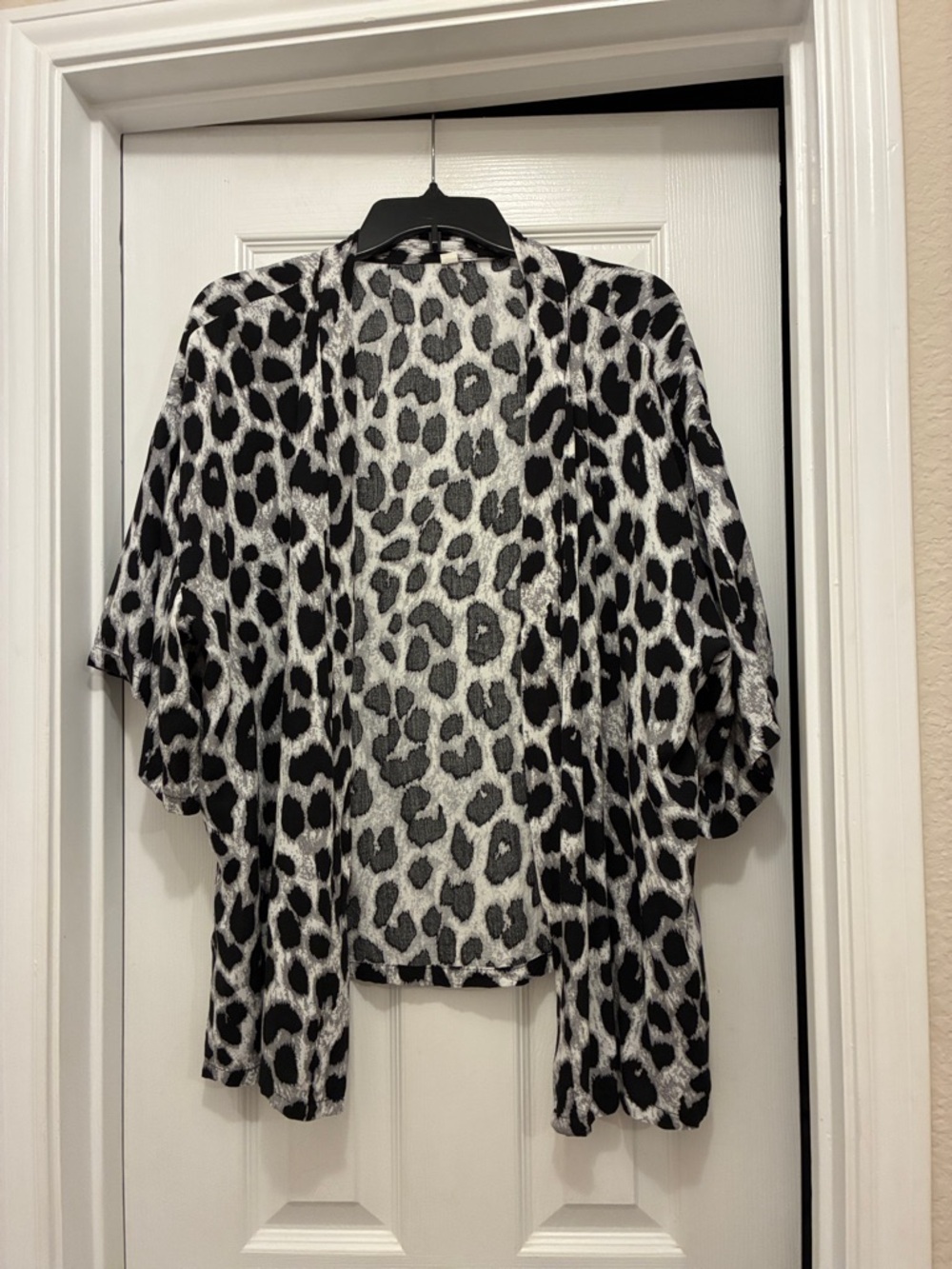 Black and White Leopard Print Kimono Cardigan